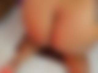 Live cam show with Lilicameron - Teen (18+) on LiveSexCams6