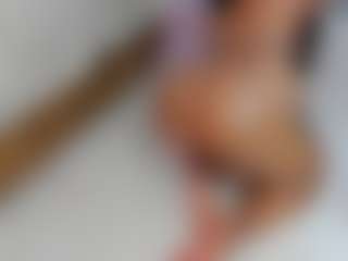 Live cam show with Lilicameron - HD on SinfulBabes