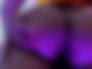 Live cam show with Lilicameron - Grandes Tetas on Camsoda