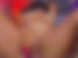 luccia-smith's Live Sex Cam Show