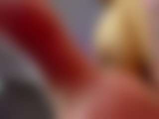 luccia-smith's Live Sex Cam Show