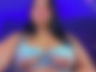 Live cam show with luccia-smith - Oil on Mixed Magazine Live