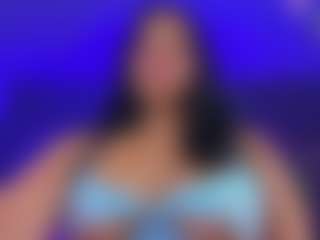 luccia-smith's Live Sex Cam Show