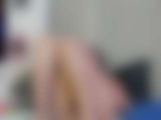 Live cam show with Misrooss - Ebony on livesuperchat.net