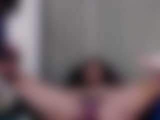 Live cam show with Misrooss - Average on eurowanks.com