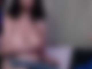 Live cam show with Misrooss - Ebony Petite on makecum.org