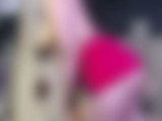 Live cam show with Misrooss - Smoking on Uber Horny