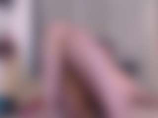Live cam show with Misrooss - Hairy Pussy Brown Hair on Camsoda