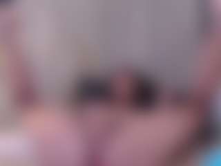 Live cam show with Misrooss - Ebony Amateur on Strip Flash - Live Sex Shows
