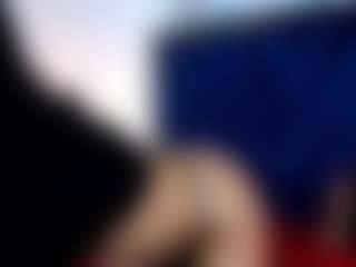 Live cam show with Nicolle-HERNANDEZ - Twerking on Camsoda