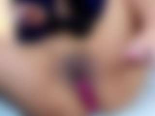 Nicolle-HERNANDEZ's Live Sex Cam Show