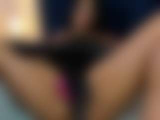 Nicolle-HERNANDEZ's Live Sex Cam Show