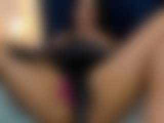 Nicolle-HERNANDEZ's Live Sex Cam Show