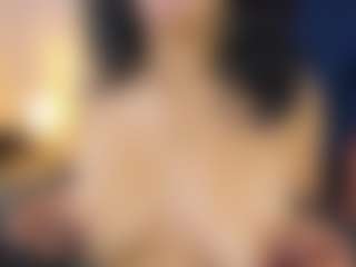 Live-Cam-Show mit Nicolle-HERNANDEZ - Strip auf Camsoda