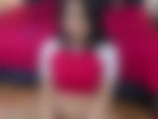 Live cam show with Nicolle-HERNANDEZ - Dildo on TeamSkeetLive