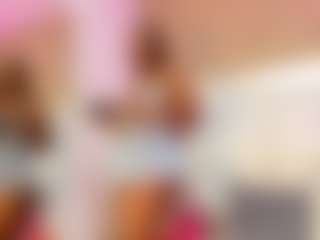 Live cam show with ThaliaWest - Flash on Fapmatic.com