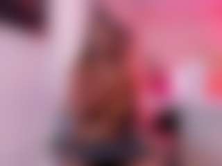 ThaliaWest's Live Sex Cam Show