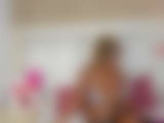 Live cam show with ThaliaWest - Ebony on sexytreat.net | colombia
