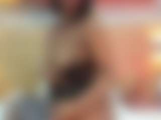 ThaliaWest's Live Sex Cam Show