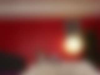 Live cam show with 1rosell - Double Penetration on Milfs Live