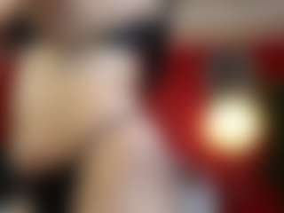 Live cam show with 1rosell - Double Penetration on AdultVida.com