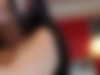 Live cam show with 1rosell - Gagging on Free Soda