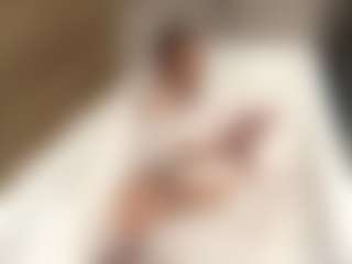 Live cam show with Kate - Blonde Hair on galaxygirlnitro.com