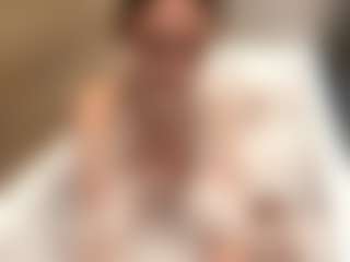 Live cam show with Kate - Blonde Hair on iamadamtest123.com