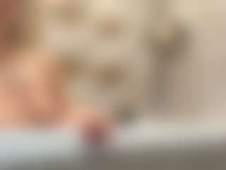 Live cam show with Kate - Asshole on live18s.com
