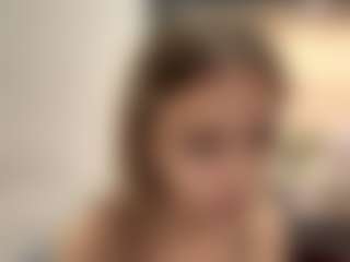 Live cam show with Kate - Skinny on UwU Esports