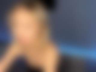 Live cam show with Kate - Massage on Stripli.com