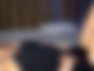 Live cam show with Kate - Facesitting on Milfs Live