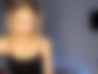 Live cam show with Kate - Massage on UwU Esports