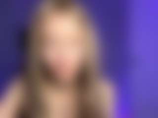 Live cam show with Kate - Blonde Hair on https://playwithruby.com