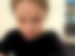 Live cam show with Kate - Normal on boobsie.com
