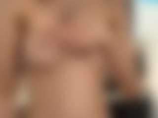 Live cam show with Kate - Blue Eyes on live18s.com