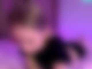 Live cam show with Kate - Thin on Camiplay Live