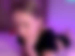 Live cam show with Kate - Nipple Piercings on CamwithHer