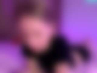 Live cam show with Kate - Genital Piercings on Milfs Live