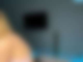 Live cam show with Kate - Blonde Hair College on livesuperchat.net