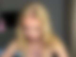Live cam show with Kate - Spank Blonde Hair on Camsoda