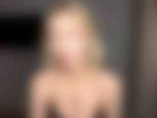 Live cam show with Kate - Genital Piercings on Camsoda