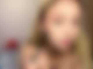 Live cam show with Kate - Normal on Free Soda