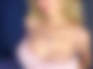 Live cam show with Kate - Blonde Hair on Camsoda