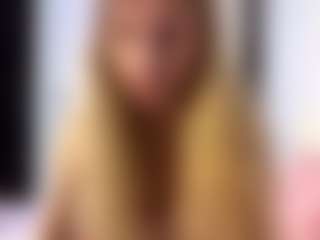 Live cam show with Kate - Blonde Hair on Camsoda