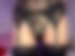 Live cam show with Kate - Thin on PervPlay.com