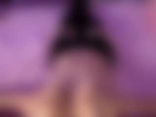 Live cam show with Kate - Genital Piercings on LiveSexCams6