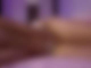 Live cam show with Kate - Nipple Piercings on Ass Tok