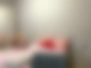 Live cam show with Kate - Skinny on sexytreat.net