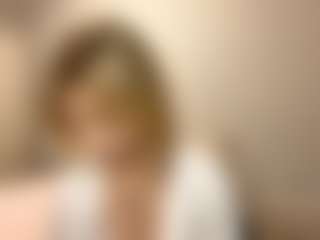 Live cam show with Kate - Thin on Camsoda